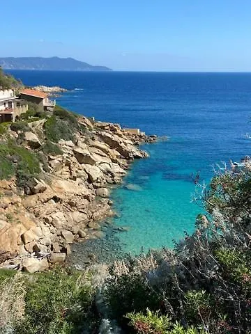Апартаменты Occhio Sul Mare Isola del Giglio